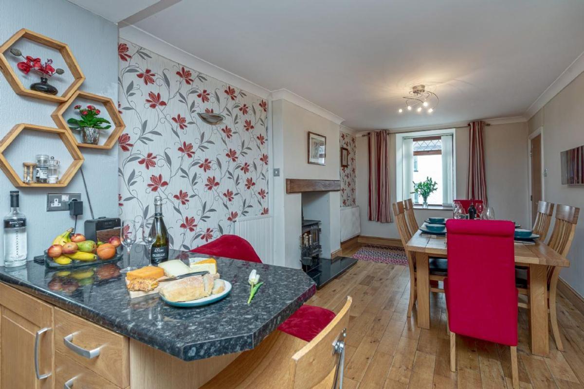 40 Church Street Aberffraw Bagian luar foto